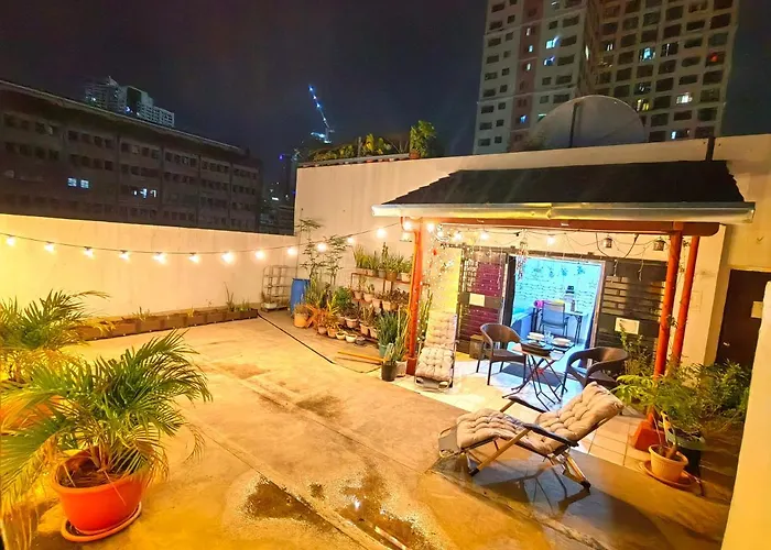 Rooftop Makati Apartment